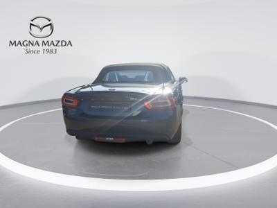 Fiat 124 Spider Photo 8