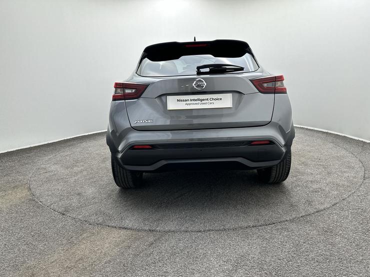 Nissan JUKE Photo spincar-13f9c16bb7a5d62c9e63536f66fb7ce7ff56c041.jpg