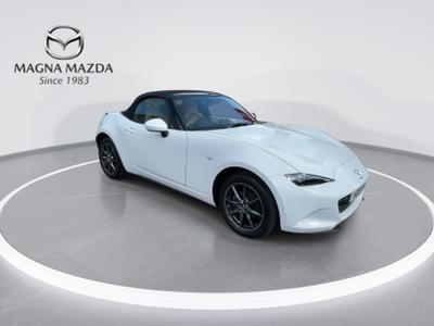 Mazda MX-5 Photo 2