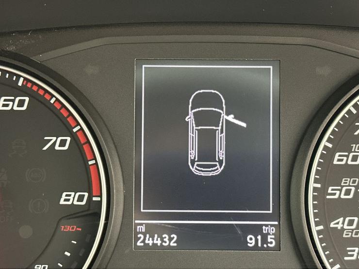 SEAT ARONA Photo spincar-1453ee20aeb1e18504f8fd61f7cd64a7c145ed45.jpg