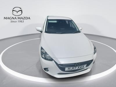 Mazda Mazda2 Photo 2