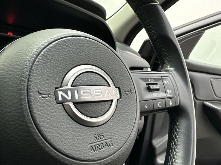 Nissan QASHQAI Photo spincar-14a42440505a8b83626d6a02d8e4802659d84b8a.jpg