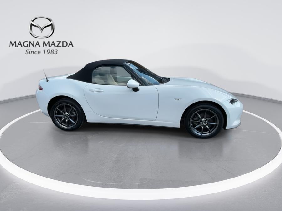 Mazda MX-5 Photo spincar-14a43bf6eb0d23a0b7804f60f24d1be72d206eab.jpg