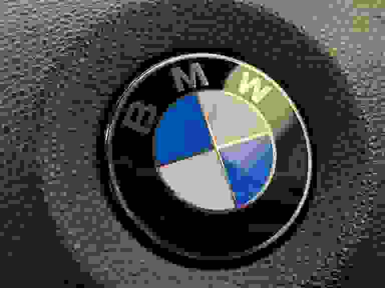 BMW X1 Photo spincar-15649ac9197bd29018040f22e8a0cef3cc648a69.jpg