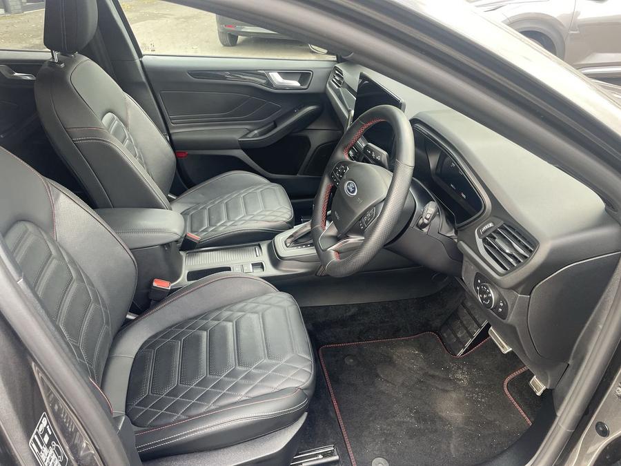 Ford Focus Photo spincar-15dde5b58e3035acb2078d44d6117adecb25cf11.jpg