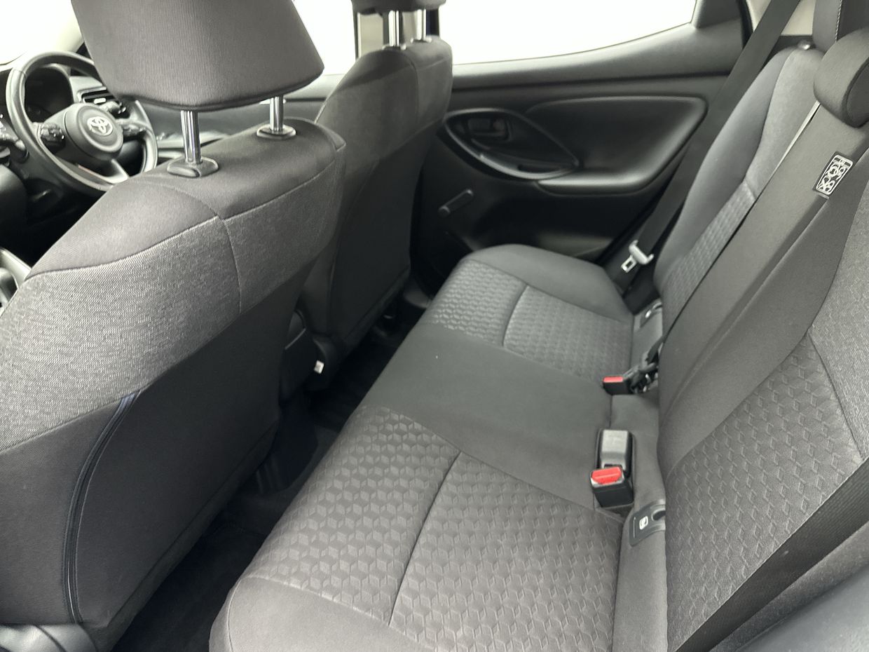 Toyota Yaris Photo 17
