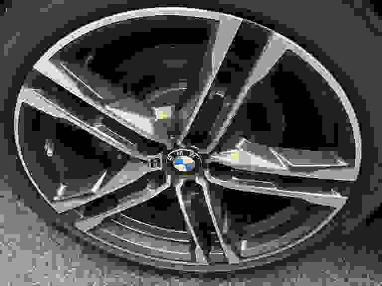 BMW 2 SERIES Photo spincar-16068ae17d9d7f2e0bce913dc29a456d99528aff.jpg