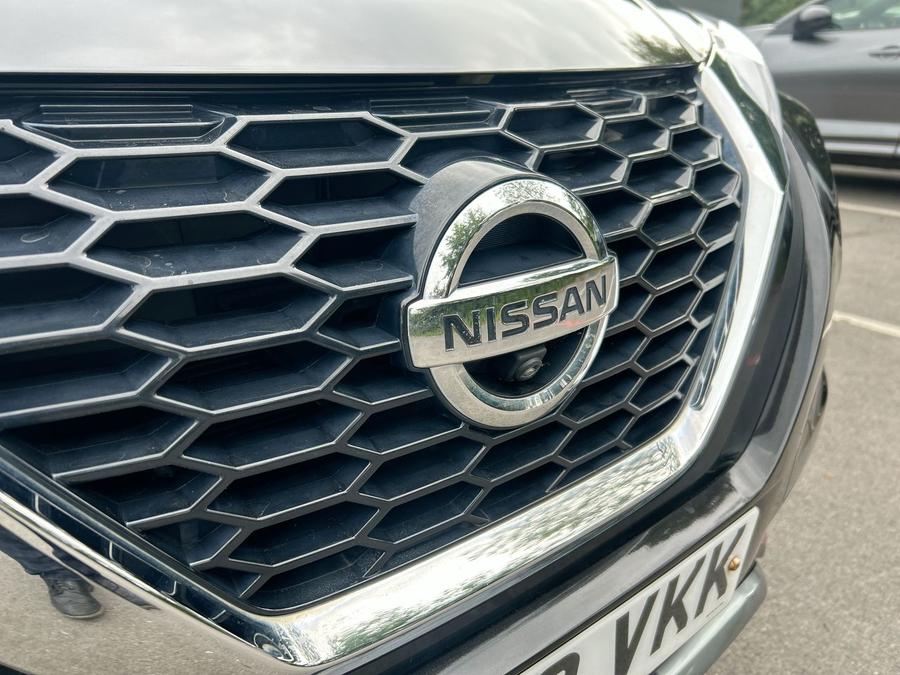 Nissan Juke Photo spincar-16f0cdfa74971473c9bb603acae5b4c9aae6d07e.jpg