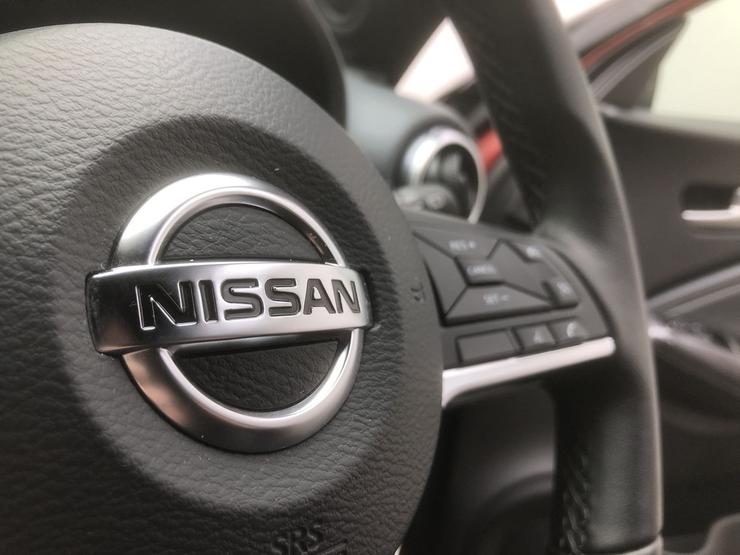 Nissan JUKE Photo spincar-1766fd3745f178a5a38d8d0a4610d7d1a382f042.jpg