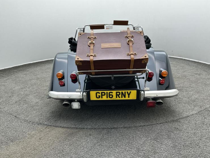 Morgan ROADSTER V6 Photo spincar-178d440e6ec397aea4f3d806ac06231ffcd70575.jpg