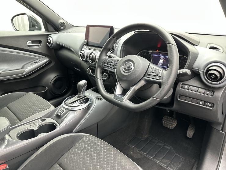 Nissan JUKE Photo spincar-18d105c0a456b152a8313fffdb3a0a8189f69675.jpg