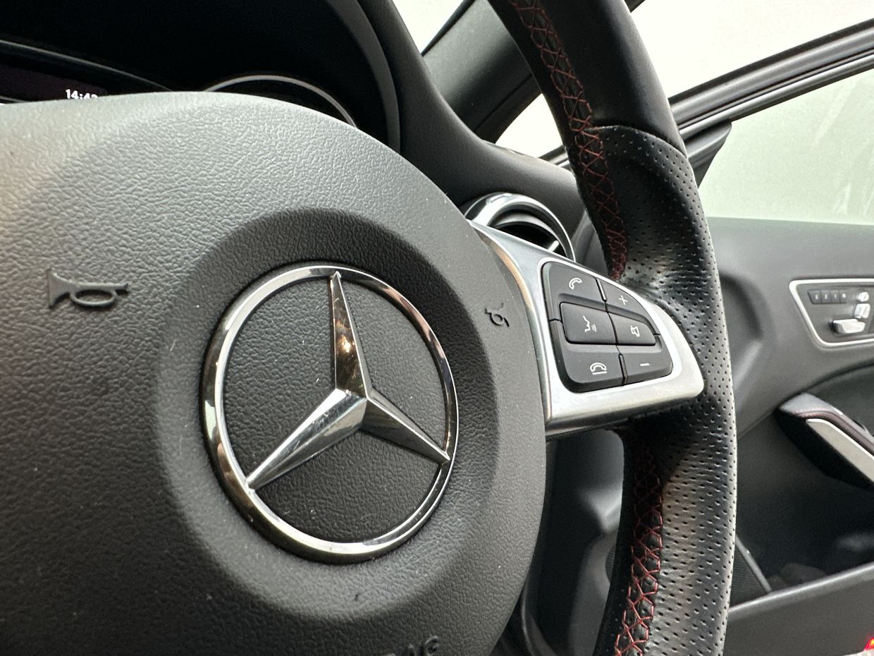Mercedes-Benz Gla Photo 26