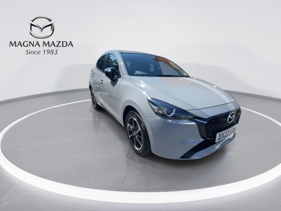 Mazda Mazda2 Photo spincar-190a2aece9e22eba8dd2e27f538899e71a09722a.jpg