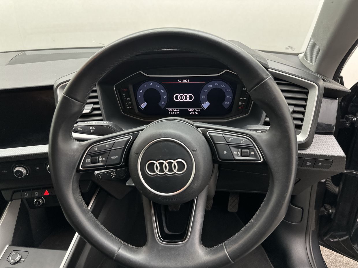 Audi A1 Photo 13