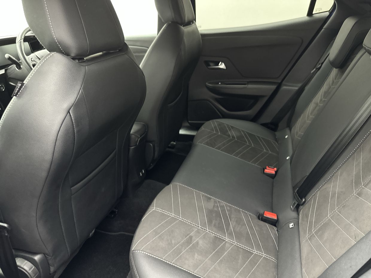 Vauxhall MOKKA Photo 18