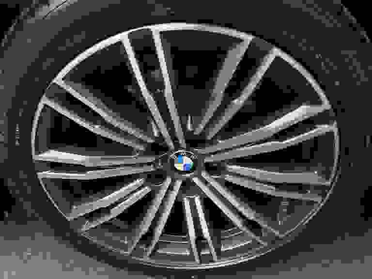 BMW 3 SERIES Photo spincar-1abf1bd6010d179cdf89122a2bfb5f858c6b1978.jpg
