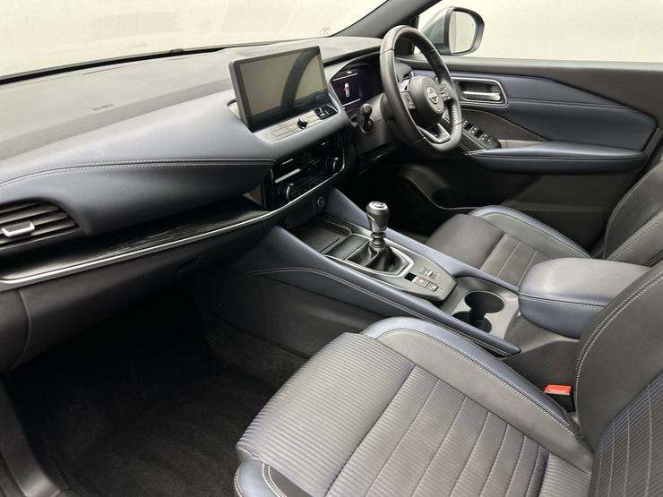 Nissan QASHQAI Photo spincar-1ac0f3d9a4f06421e12a5c8406014c86e537391a.jpg