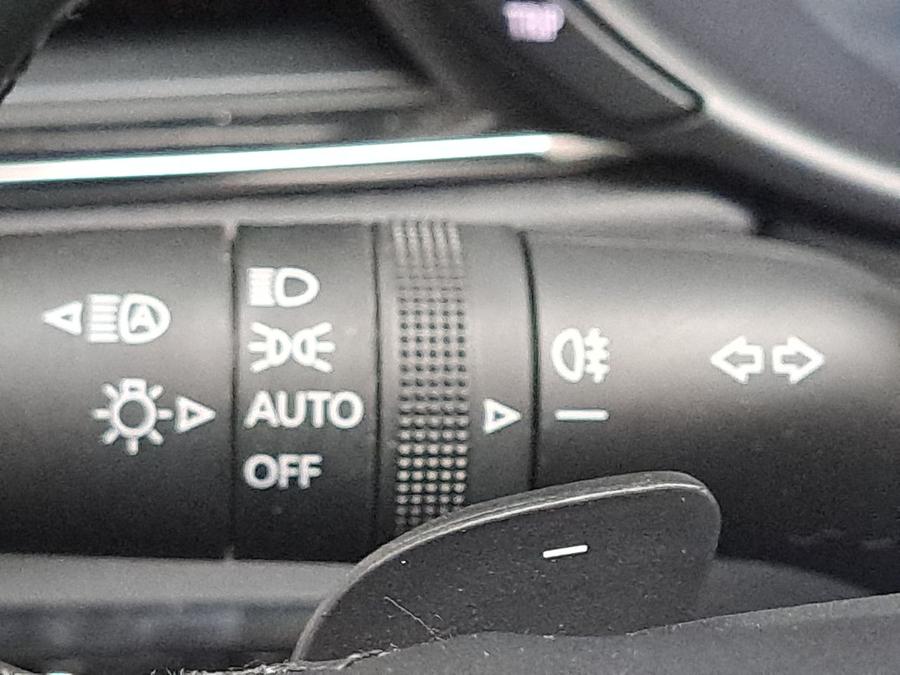 Mazda CX-30 Photo spincar-1acc371957badfd7942636992e75b943298e15bc.jpg