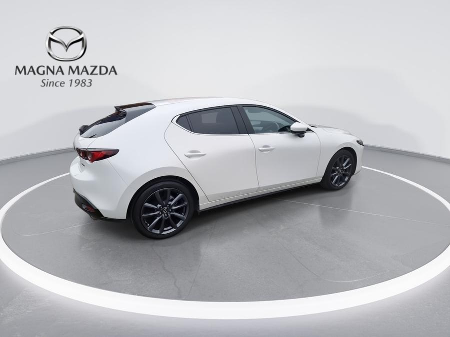 Mazda Mazda3 Photo spincar-1c23938c37a322d4b3f107f422739a902daea3a0.jpg