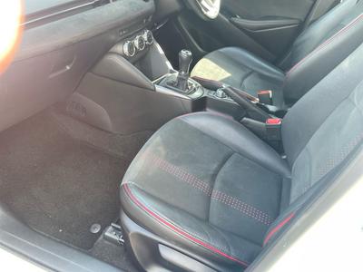 Mazda Mazda2 Photo 23
