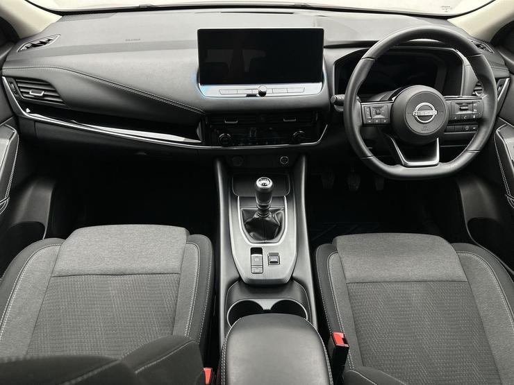 Nissan QASHQAI Photo spincar-1d03bb411f54e34d37396050800a318850828efd.jpg