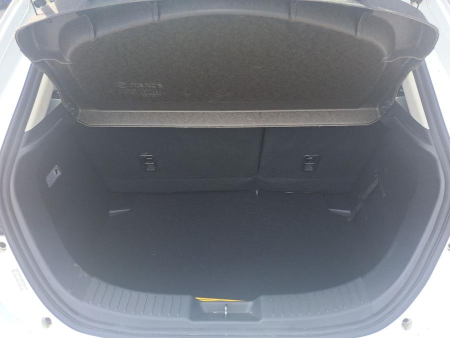 Mazda Mazda2 Photo spincar-1d4283355055ee1fea663d54c048e702d312f2e3.jpg