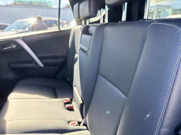 Toyota RAV4 Photo 19