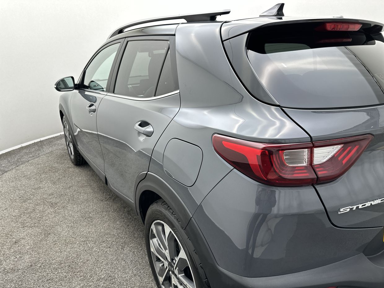 Kia STONIC Photo 24