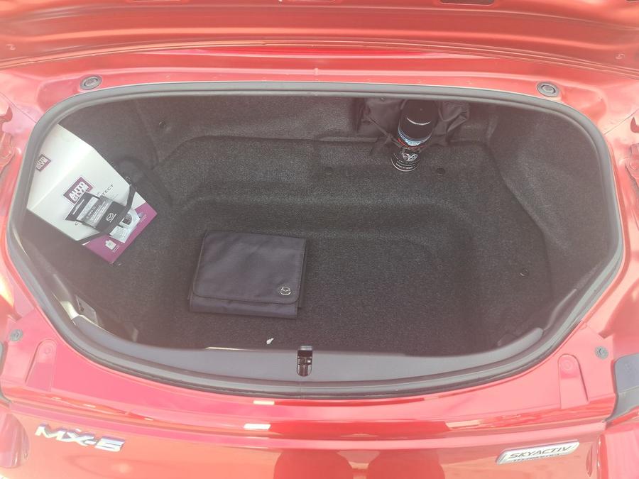 Mazda MX-5 Photo spincar-1ef0a522a551ff2694d7adb89833db6b813186d0.jpg
