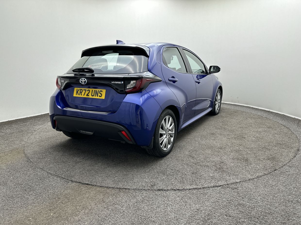 Toyota Yaris Photo 7