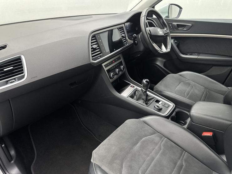 SEAT ATECA Photo spincar-1fd60d7ee12e269d7da57f5a41a9321335f50ad8.jpg