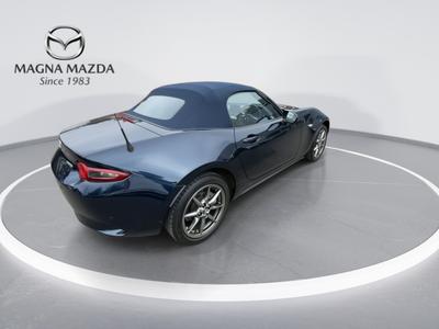 Mazda MX-5 Photo 9