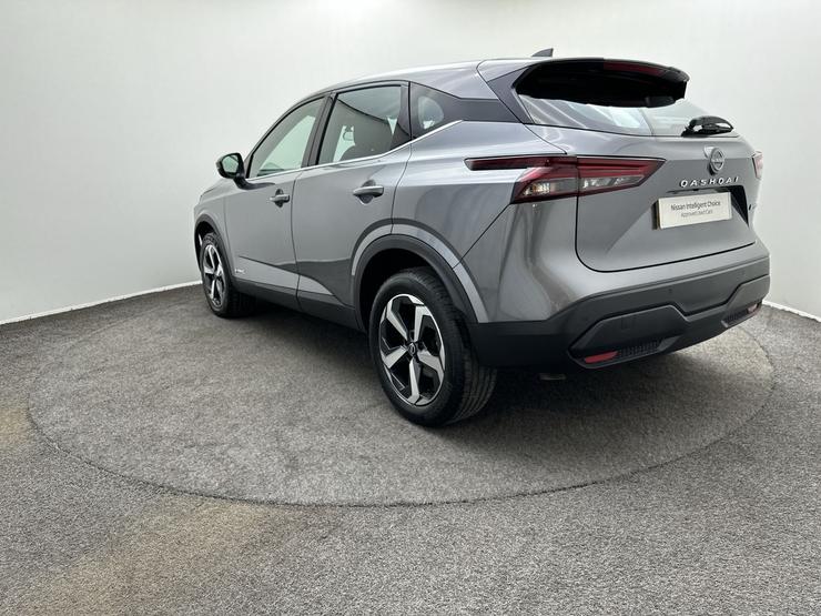 Nissan QASHQAI Photo spincar-206a9b68e85df69114a4ddd8f92923d762ab1cff.jpg