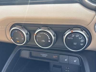 Mazda MX-5 Photo 28