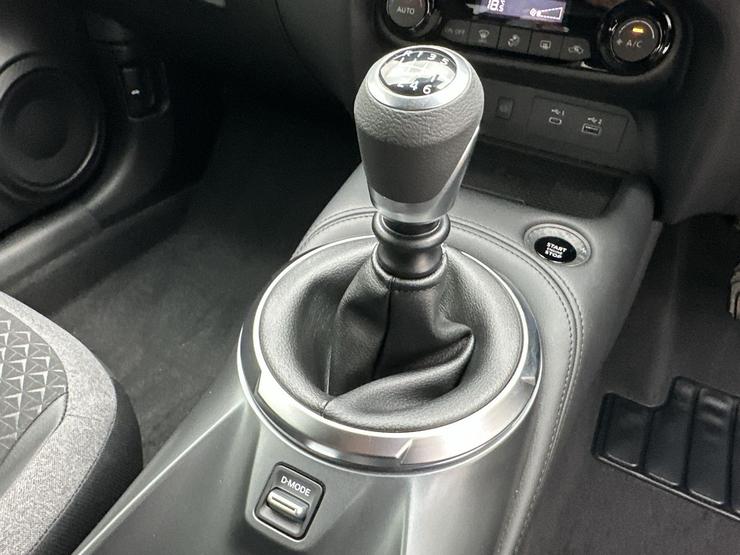 Nissan JUKE Photo spincar-21d1268810917e6f8be6db52bd6bdae301a062d6.jpg