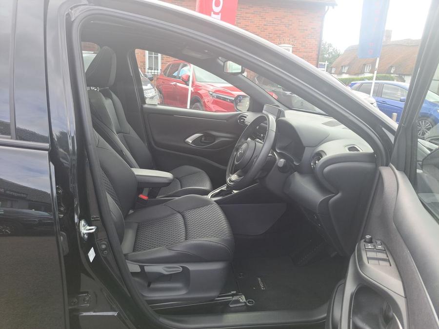 Mazda Mazda2 HYBRID Photo spincar-224b54bbdd8a9f3af3d0c3dcbfcad1aecd7ba783.jpg