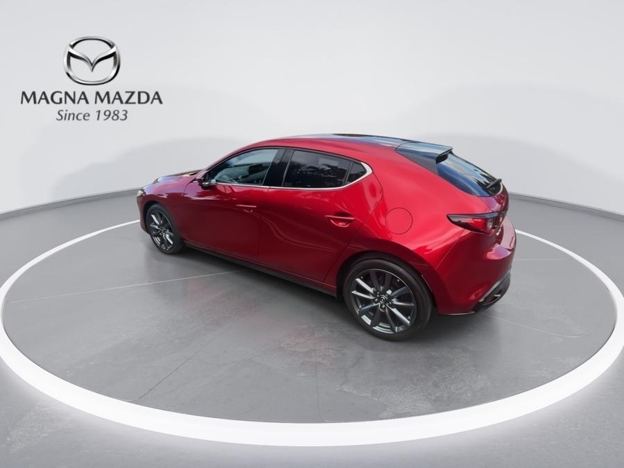 Mazda Mazda3 Photo spincar-224c8a63658c2b8e5e5d9ca59c06648ff83f50b9.jpg