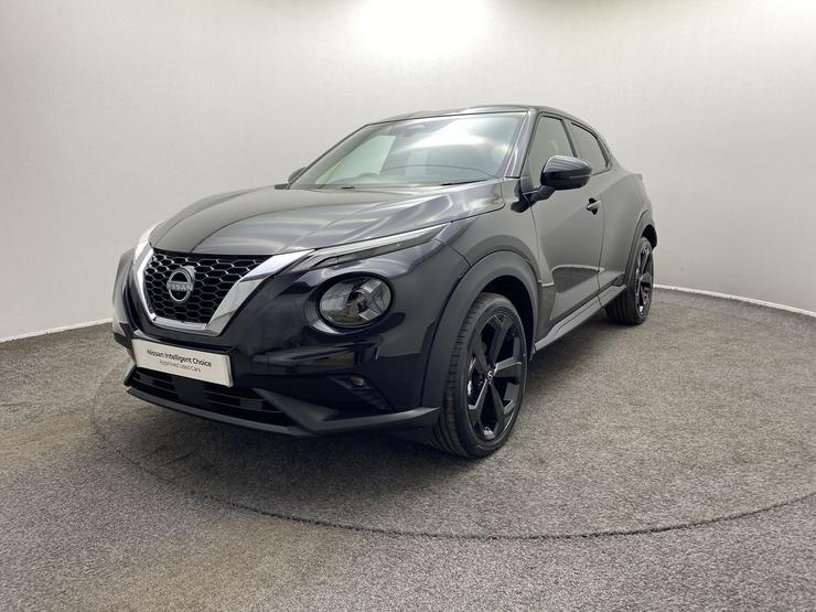 Nissan JUKE Photo spincar-227978e8c49246058c6e18cca3582791c9189c2d.jpg