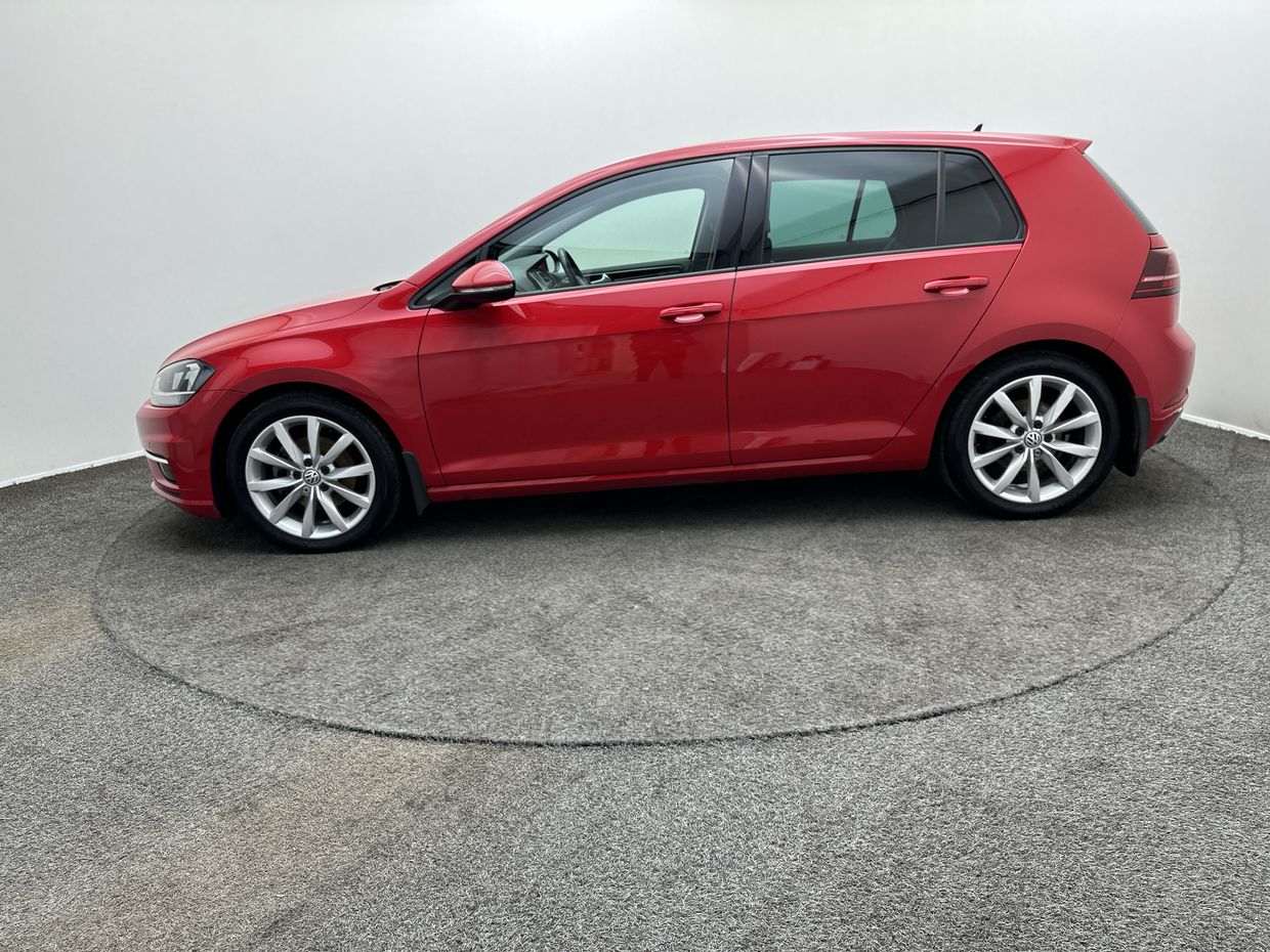 Volkswagen GOLF Photo 4