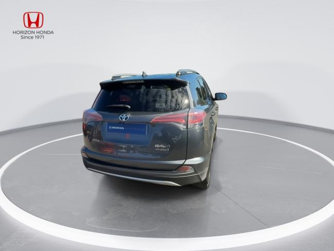 Toyota RAV4 Photo spincar-2371b7b40ee06d9b71f2e522de35f9a9acf9841f.jpg