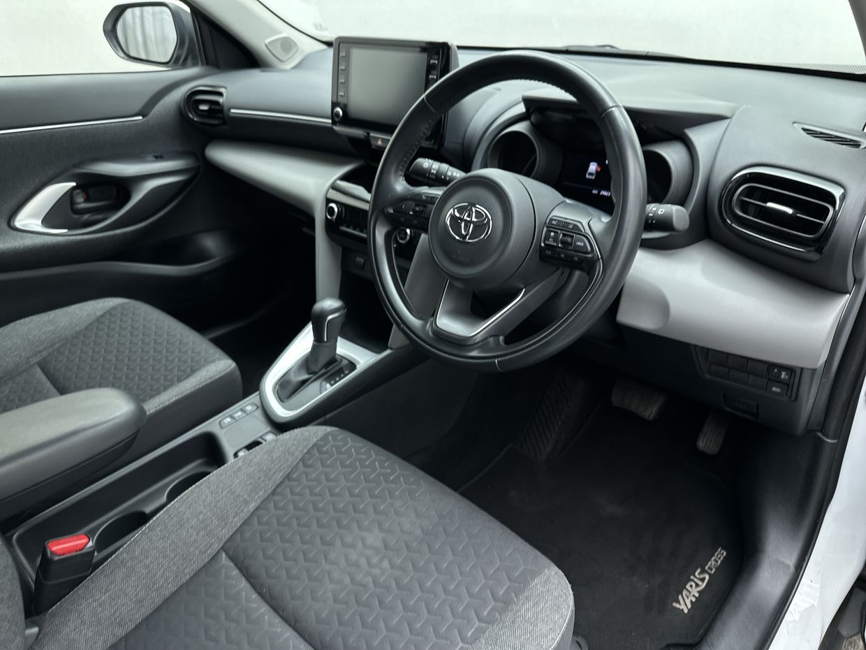 Toyota Yaris Photo 15