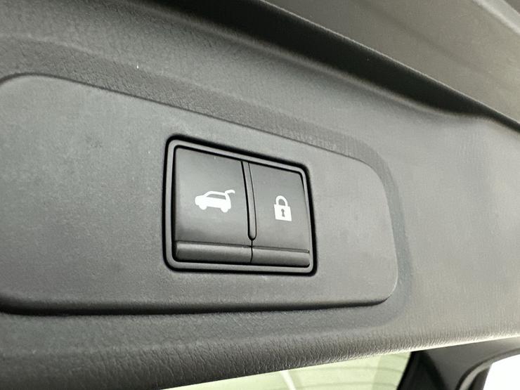 Nissan QASHQAI Photo spincar-23e1d937aadf8adc9ca6db3af866cdafd31d5491.jpg