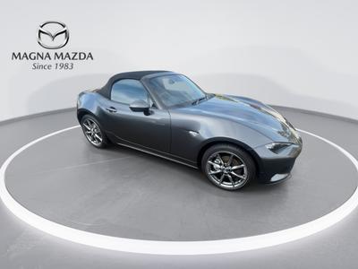 Mazda MX-5 Photo 1