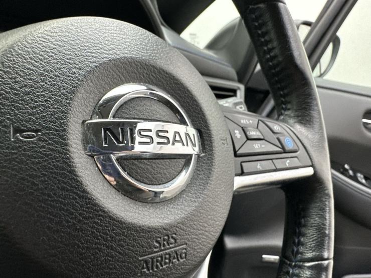 Nissan LEAF Photo spincar-25f7b310c10832bd231bc0658c78111bea1b6375.jpg