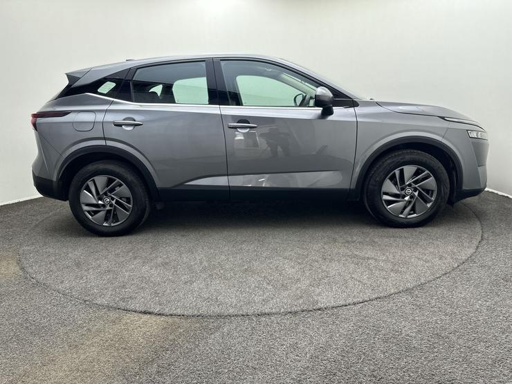 Nissan QASHQAI Photo spincar-269a00612f9bd3a6c500422621cf915f980542ec.jpg