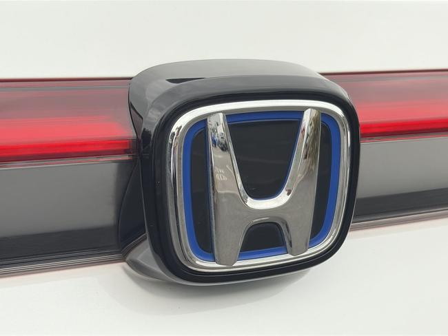 Honda HR-V Photo spincar-274fd8b3ccc95c9aa99c4114e41a680db8bf4bfe.jpg