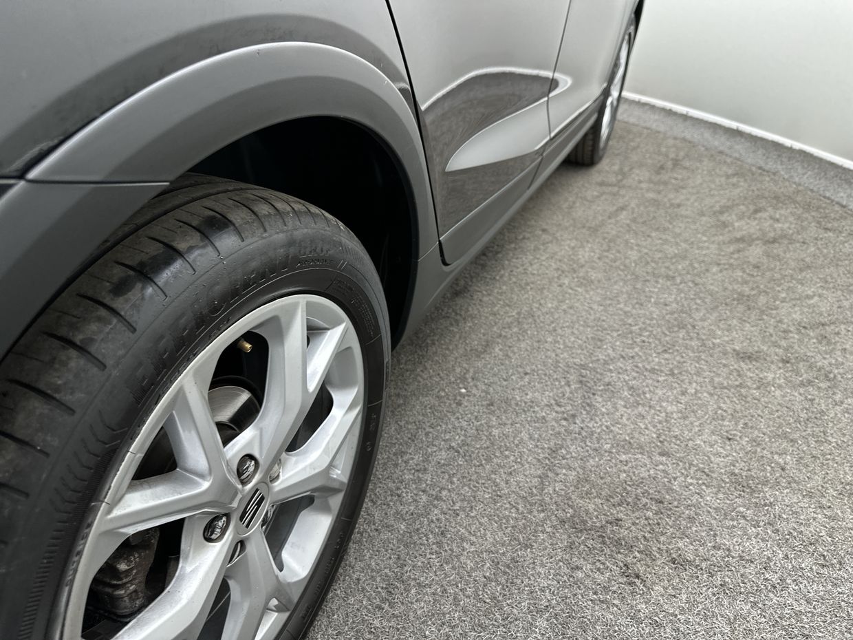 SEAT ARONA Photo 21
