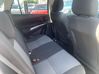 Suzuki S-Cross Photo 19