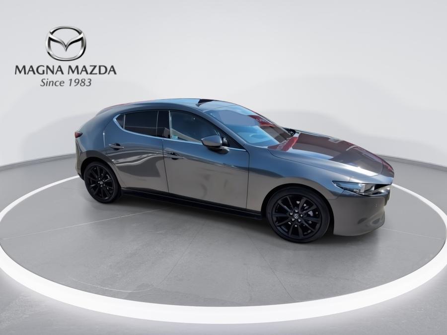 Mazda Mazda3 Photo spincar-276e00bec7636476aebe24a418c95a1b2b30dda2.jpg