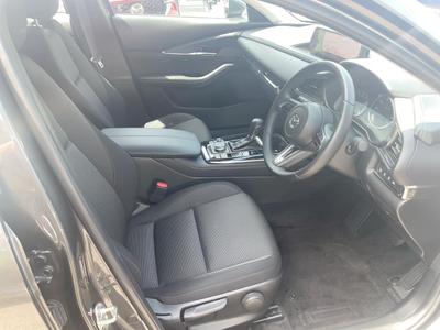 Mazda CX-30 Photo 13